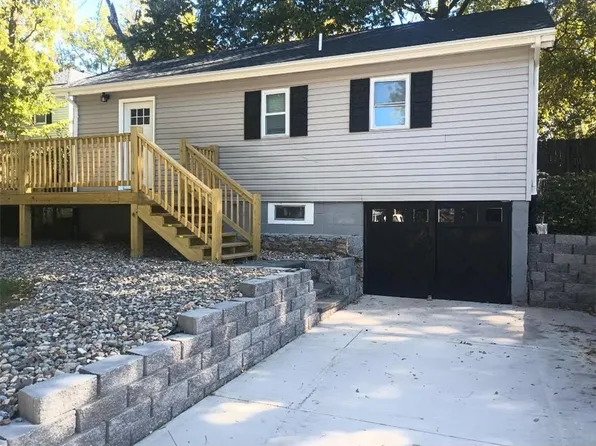 207 S Pearl St, Independence, MO 64050