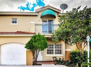 15870 SW 69th Ln, Miami, FL 33193