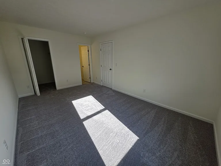 10207 Penrith Dr — Photo 11