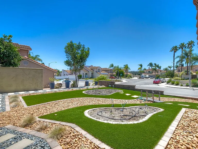 5030 Caspian Dr — Photo 21