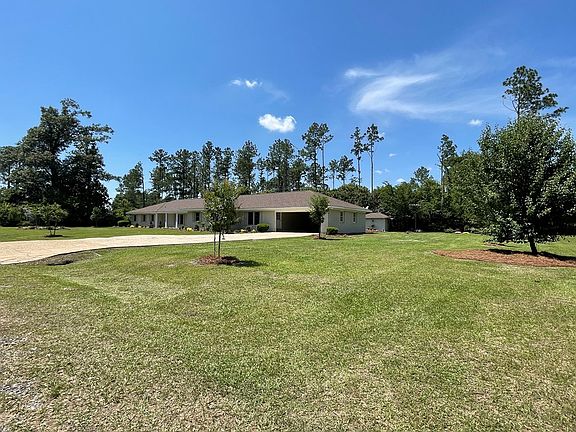 5th image of 2954 Hall Dr