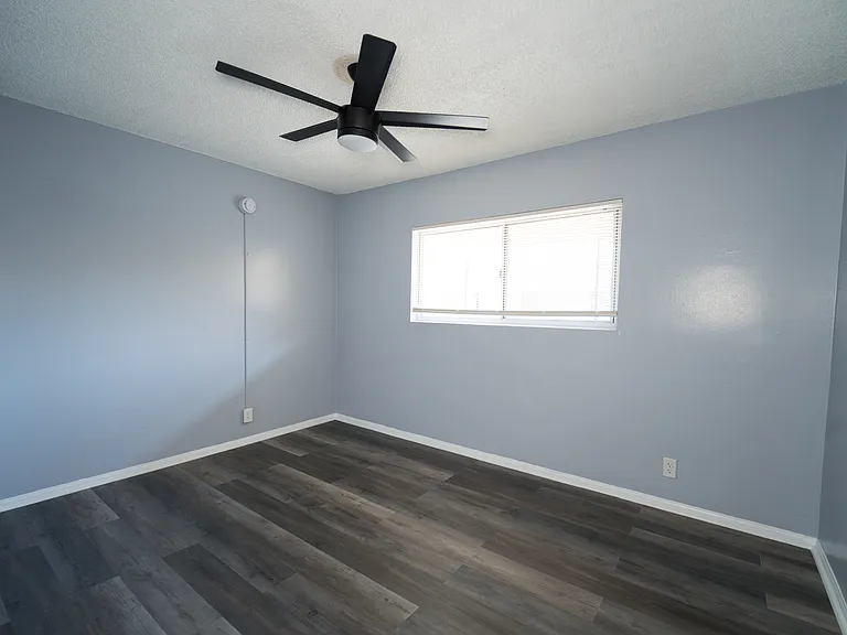 5311 Maywood Ave #A — Photo 4