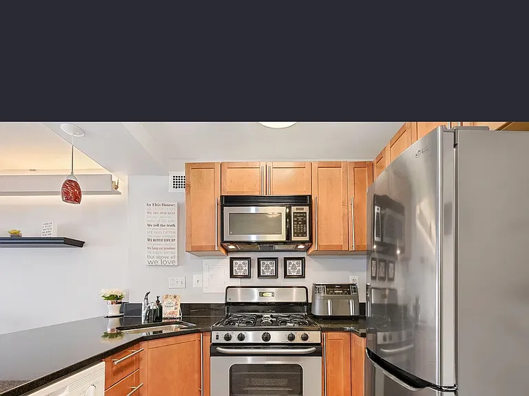 522 21st St NW #806 — Photo 3