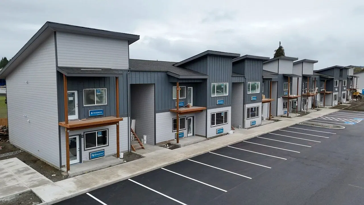 2 bed, $1,995 — Photo 2