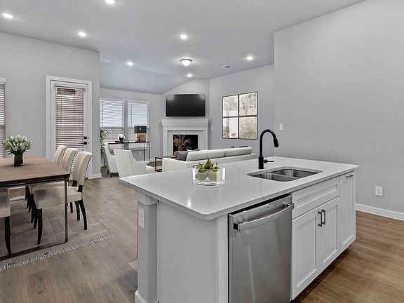 Open, airy floorplan