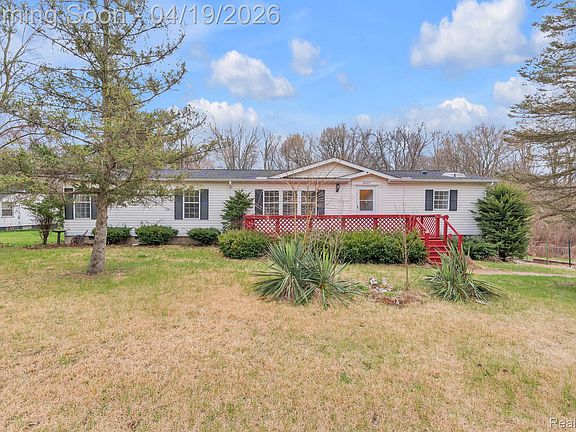 3rd image of 36085 Wick Rd