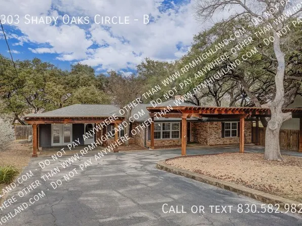 5303 Shady Oaks Cir #B, Kingsland, TX 78639