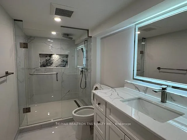 32 Love Ct #B — Photo 6