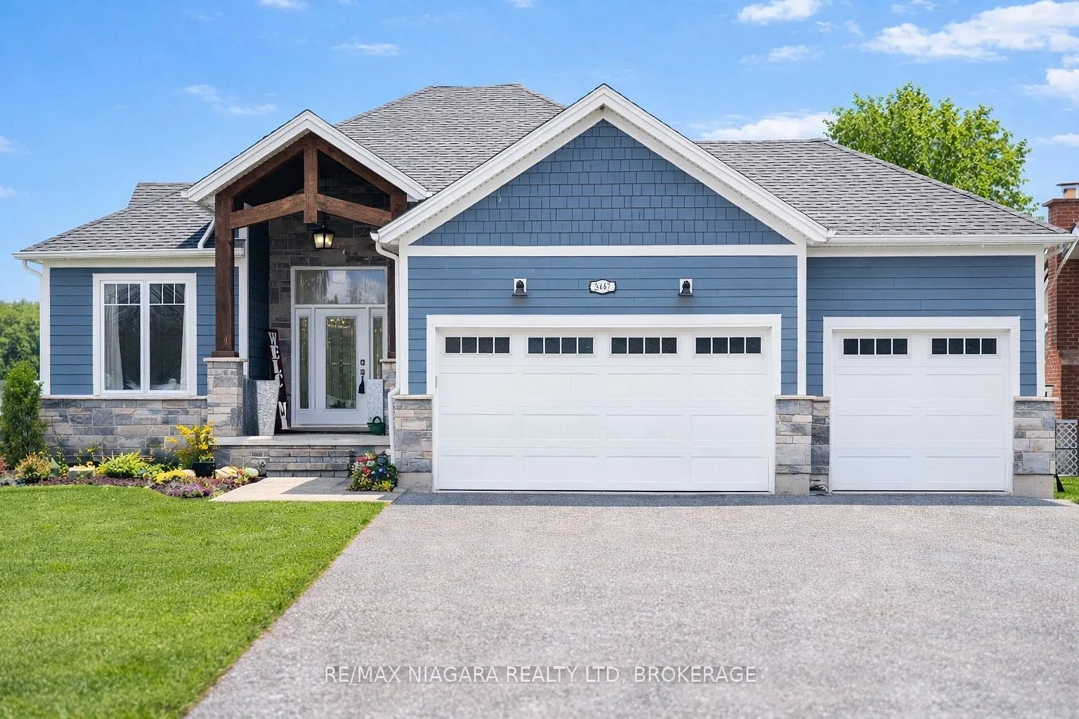 4 bed, $3,500 — Photo 1