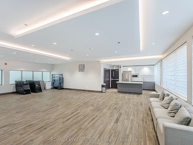 715 Don Mills Rd #1108 — Photo 26