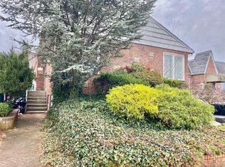 199-14 24th Rd #1, Whitestone, NY 11357