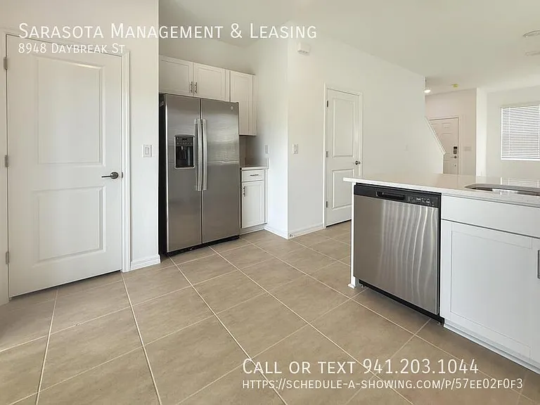 8948 Daybreak St — Photo 7
