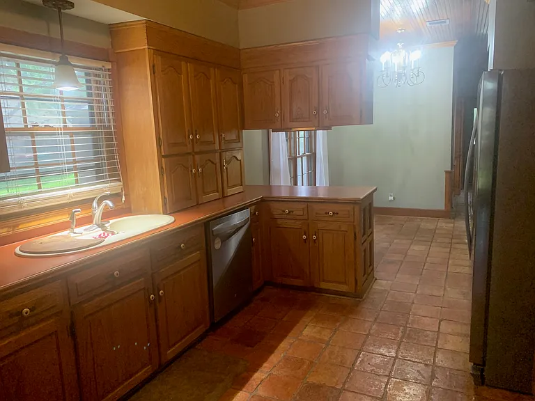Kitchen/breakfast nook