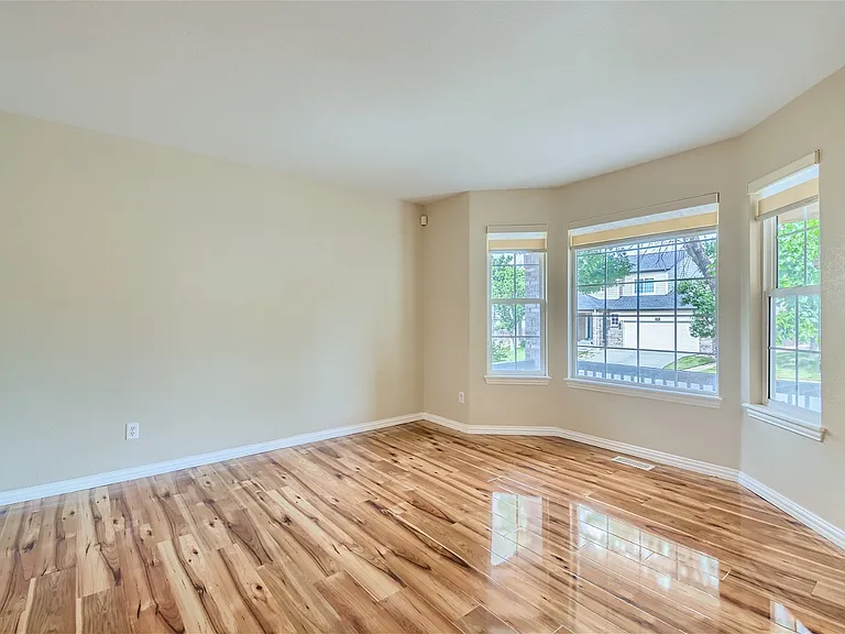 2865 S Tower Way — Photo 8
