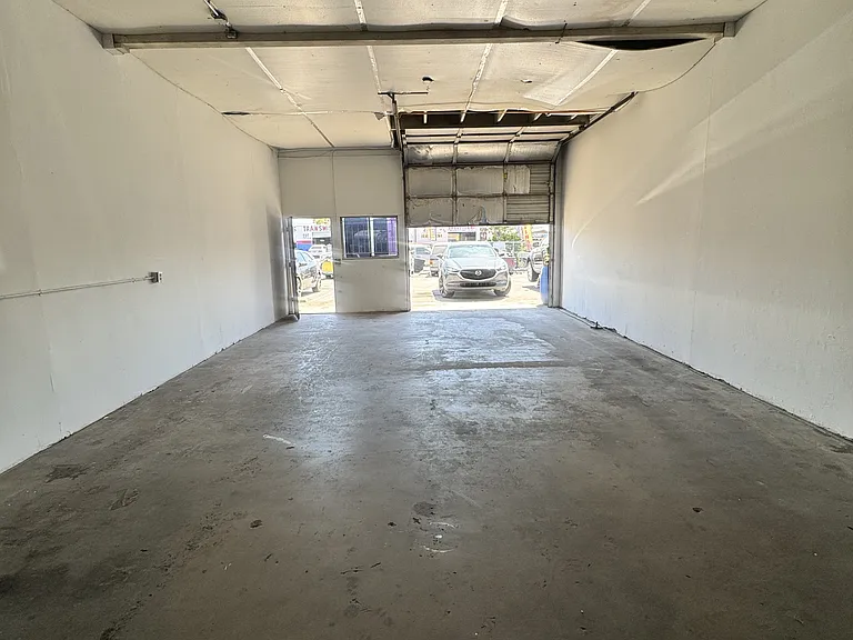 2302 Cabrera Ave #2320 — Photo 5