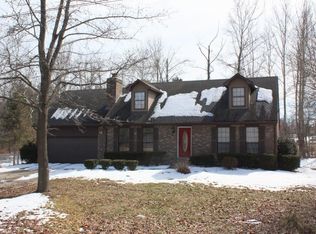 1136 N Logsdon Pkwy, Radcliff, KY 40160