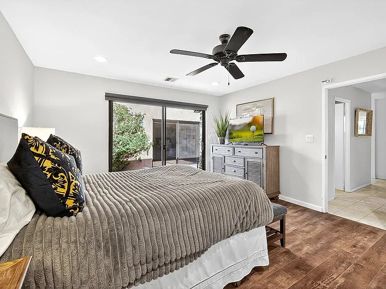 42430 Adams St — Photo 17
