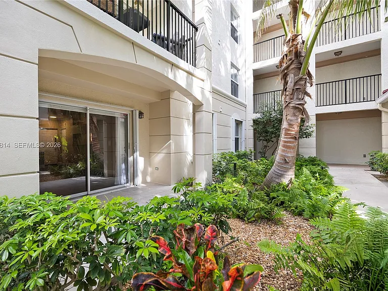 3102 Tuscany Way #3102 — Photo 38