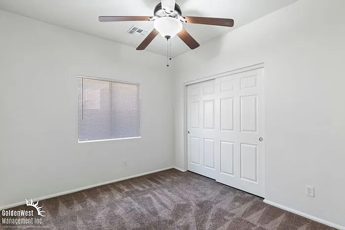 993 E Corral St — Photo 18