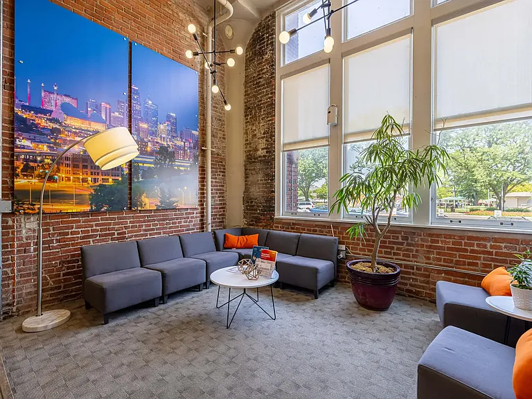 Park Lofts — Photo 11
