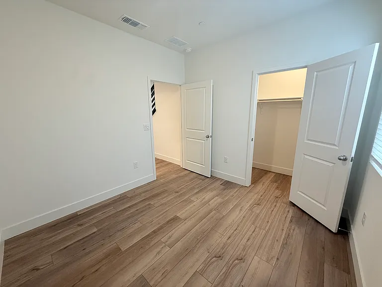 4544 Blacktail Way — Photo 6