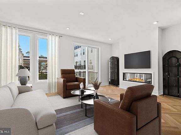 5th image of 42125 Picasso Sq