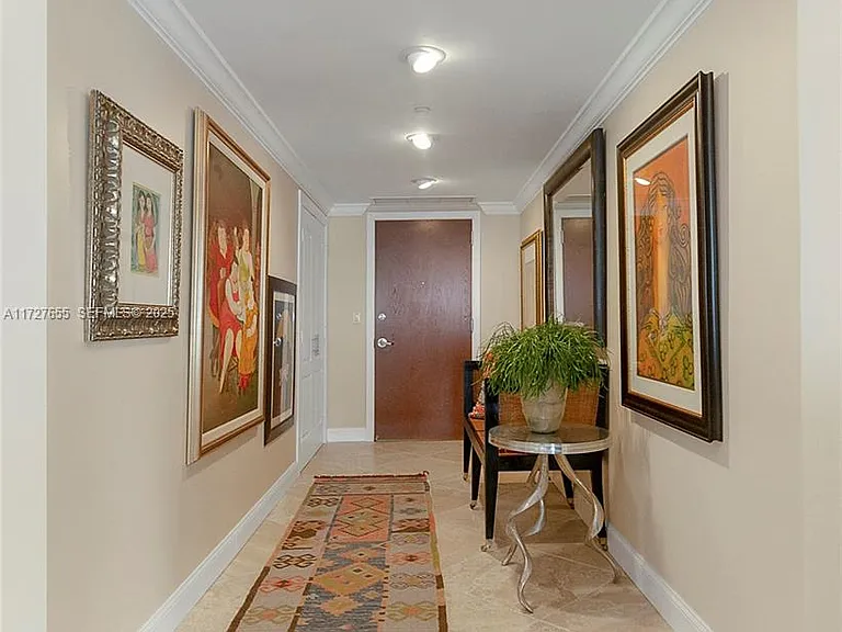 6365 Collins Ave #3401 — Photo 1