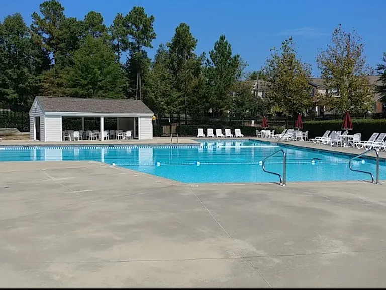 1147 Pebble Creek Xing — Photo 2