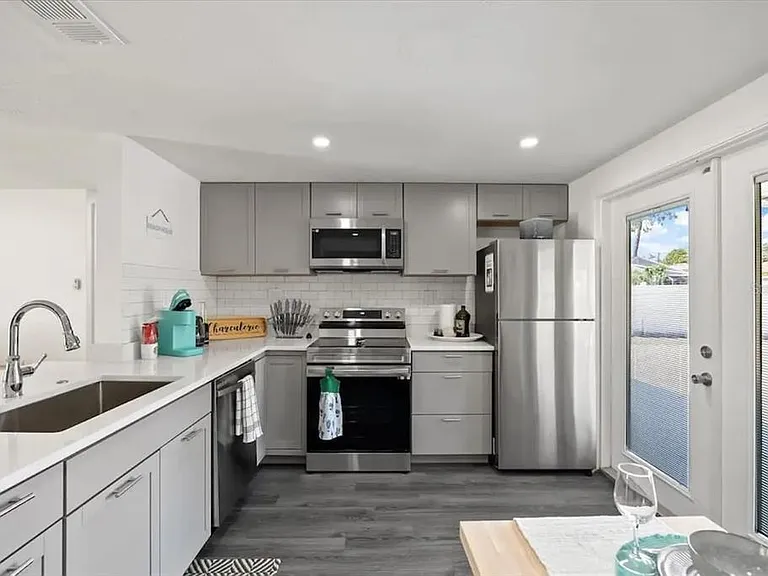 5332 Nutmeg Ave — Photo 5