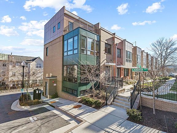 3rd image of 120 Cambria Walk