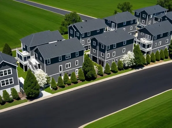 2 Old County Rd #13, Salisbury, MA 01952