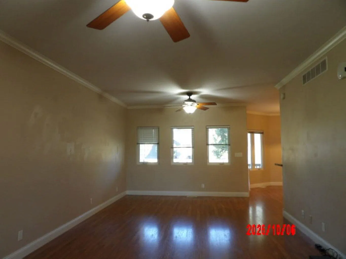 3 bed, 1635 sqft, $1,750 — Photo 2