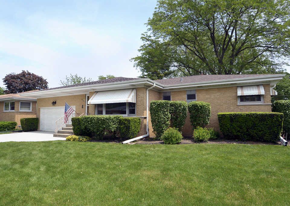 1st image of 419 S Donald Ave