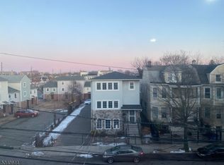 455 S 14th St #3, Newark, NJ 07103