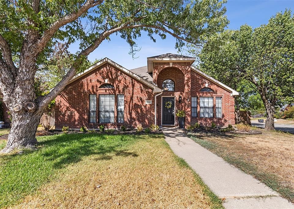 1st image of 7029 Club Creek Dr