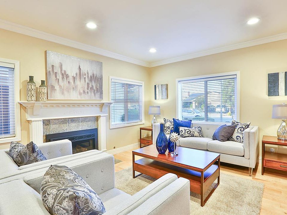 1st image of 398 Beckham Dr