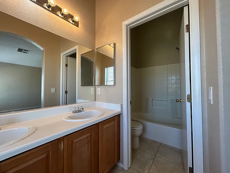 1611 Lefty Garcia Way — Photo 27