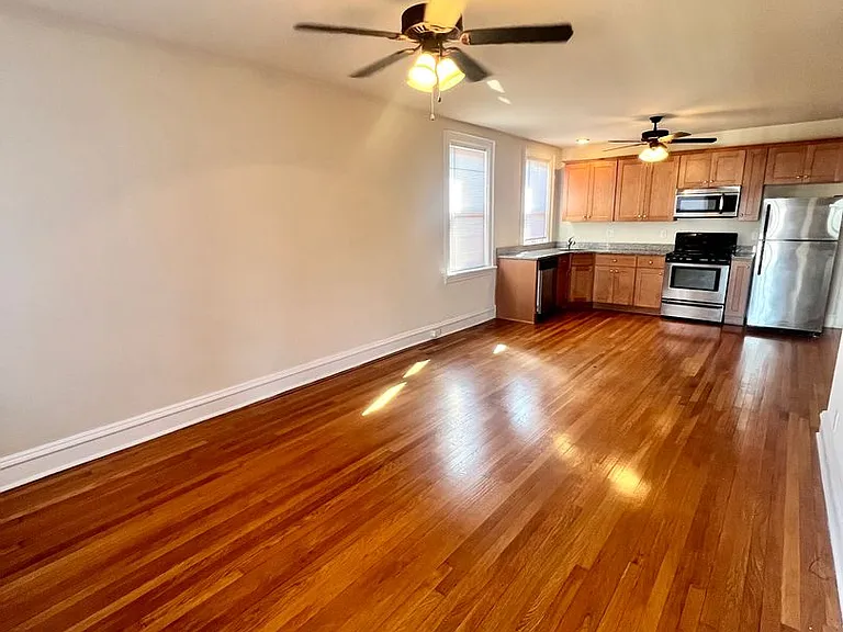 3309 W Grace Street — Photo 3
