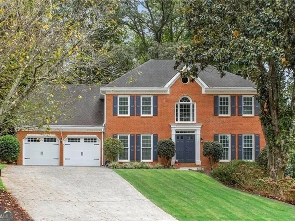 805 Silver Mound Cir NW, Acworth, GA 30102