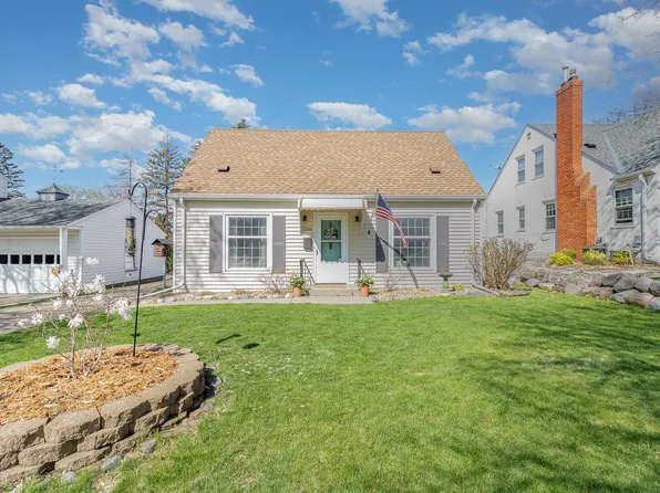 1261 Cherokee Ave, West Saint Paul, MN 55118