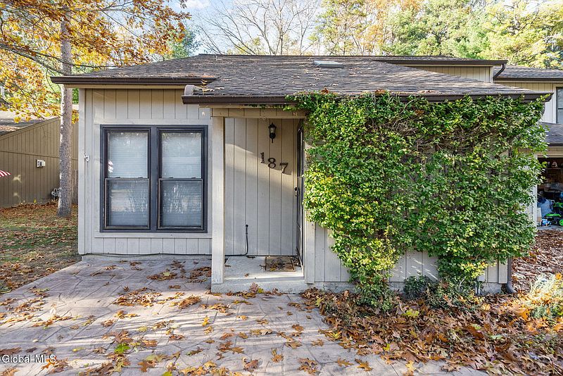 5th image of 187 Thimbleberry Road