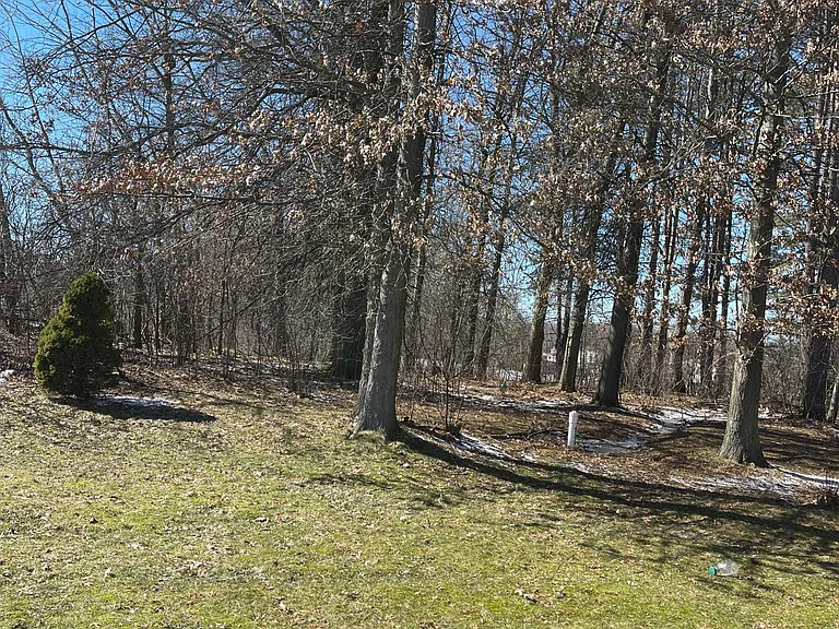 5694 Martin Rd — Photo 3