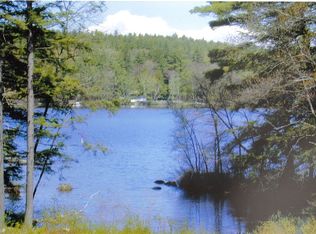 Kemp Road, Croydon, NH 03773