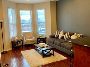 3039 N Lincoln Ave, Chicago, IL 60657