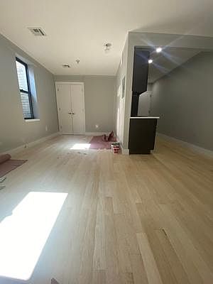 5th image of 980 Findlay Ave #3-G