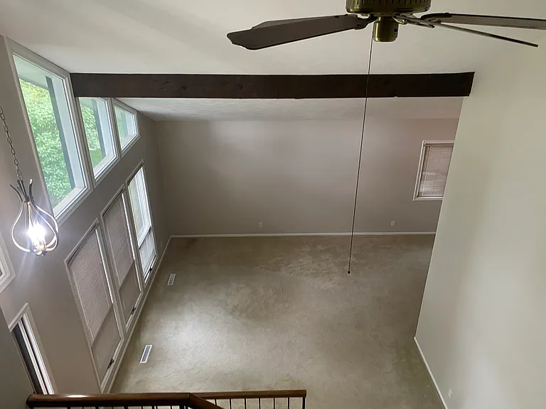 814 Gayle St — Photo 4