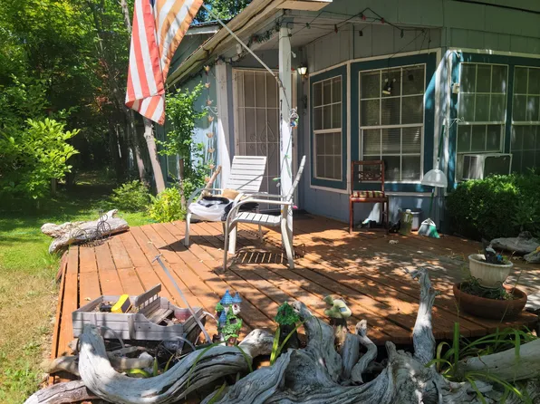 7618 Monument Dr, Grants Pass, OR 97526