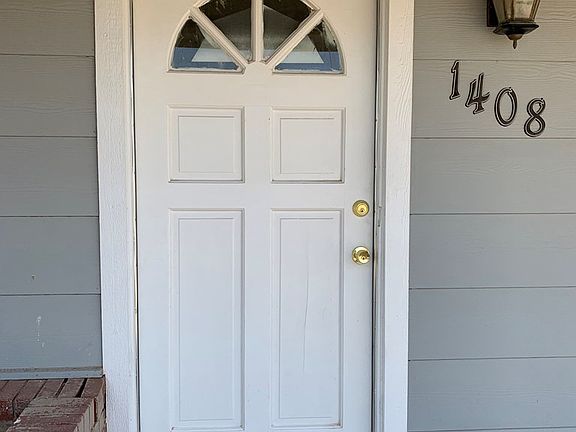 3rd image of 1408 S Mineola St