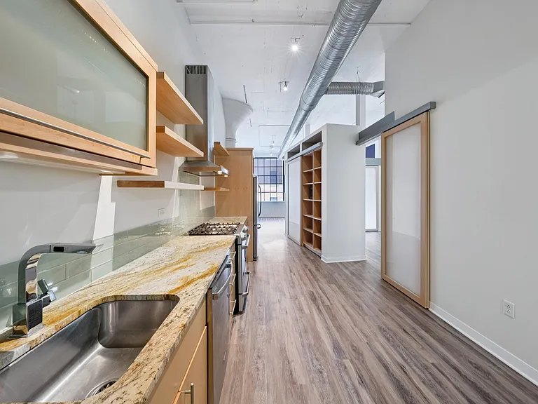 Remington Lofts — Photo 95