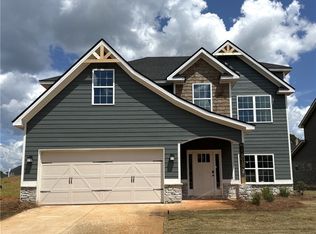 1820 Solamere Ct, Auburn, AL 36832